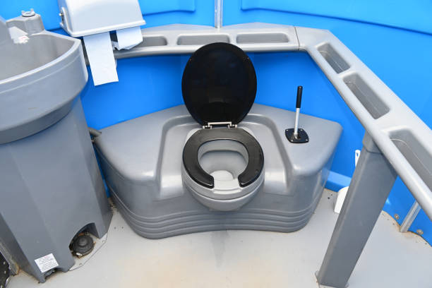 Portable Toilet Options We Offer in Carrollton, GA